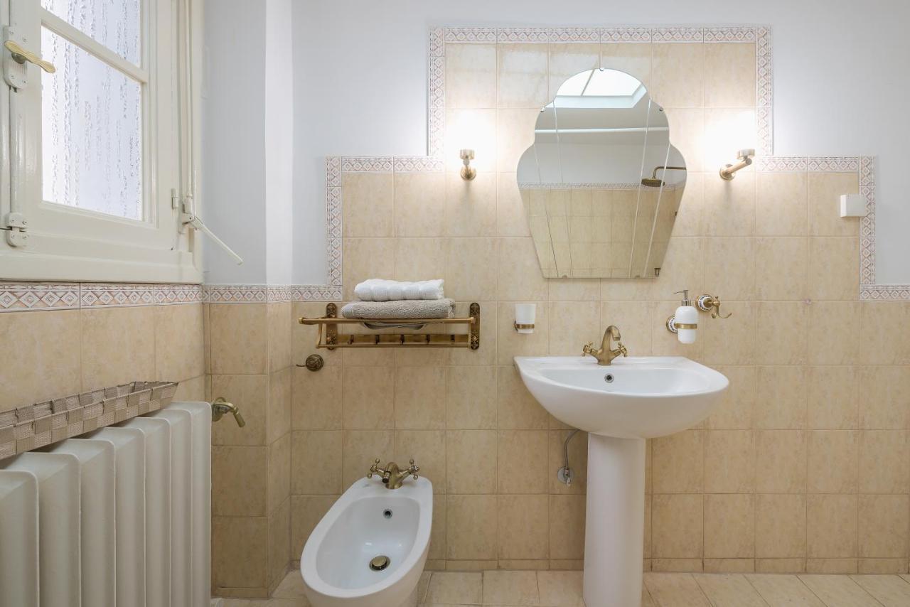 Kolonaki Garden Apartment Athens Exterior photo